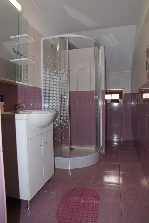 Vila Alex Hotel Călimăneşti Kültér fotó